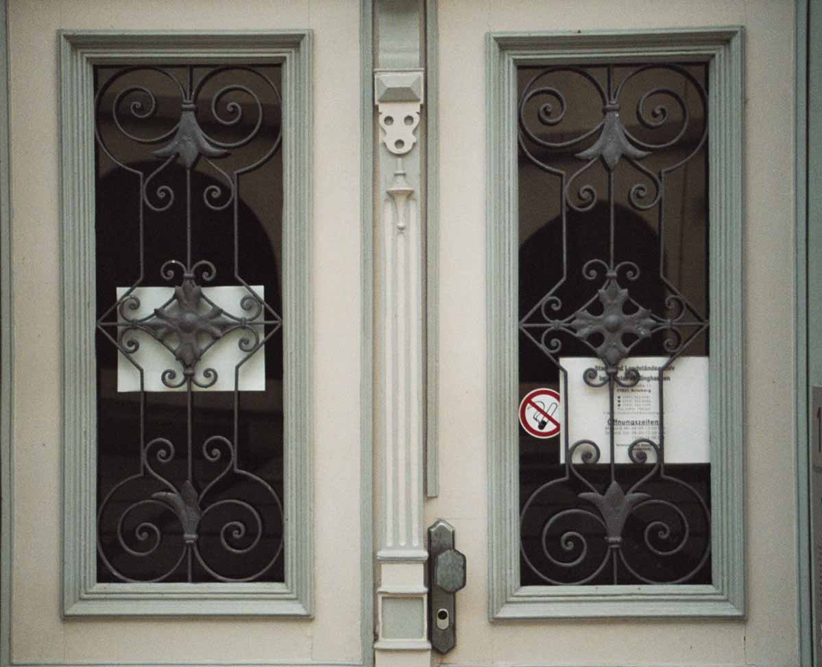 1008091